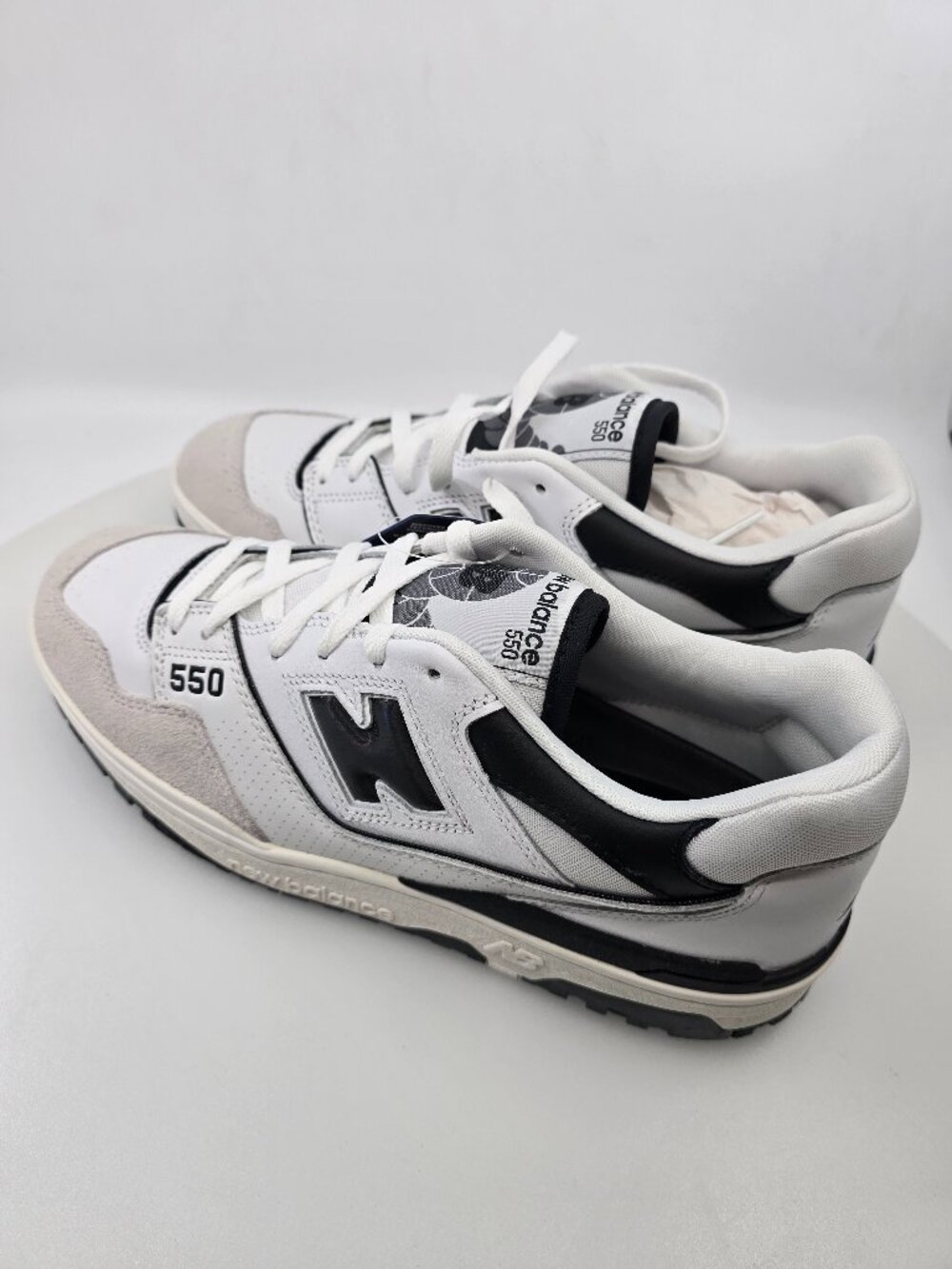 New Balance 550 BB550LM1 SIZE 10.5D